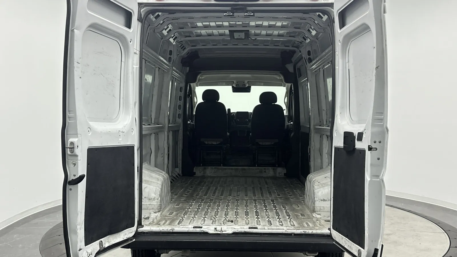 Ram Cargo Van photo 21
