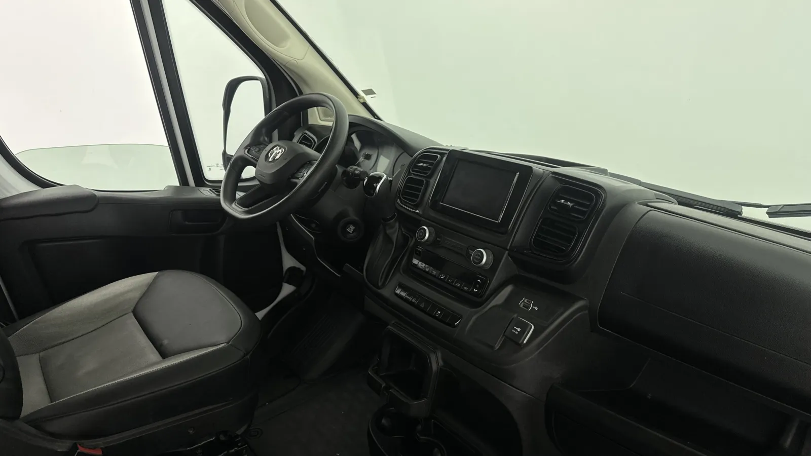 Ram Cargo Van photo 24