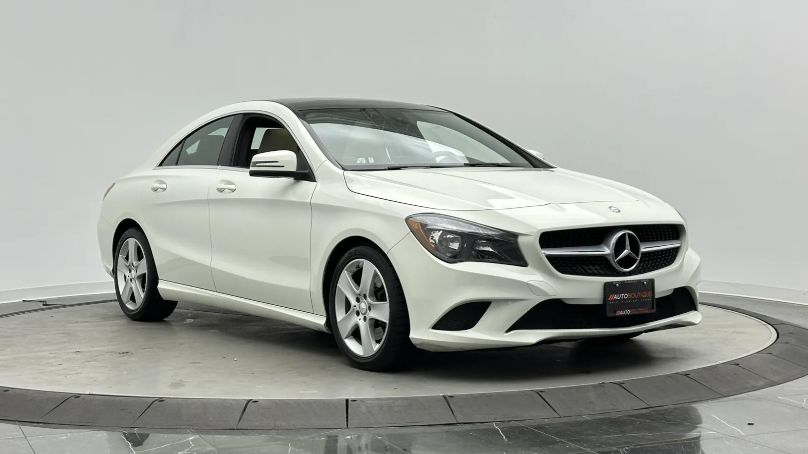 Mercedes-Benz CLA-Class photo 3