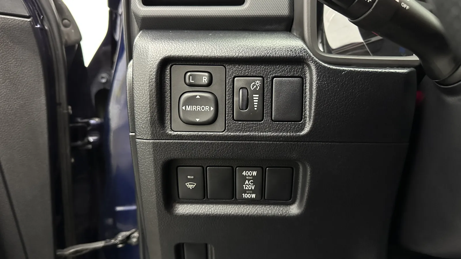 Toyota 4Runner photo 13