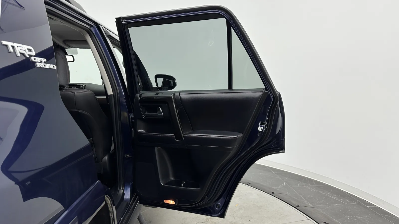 Toyota 4Runner photo 26