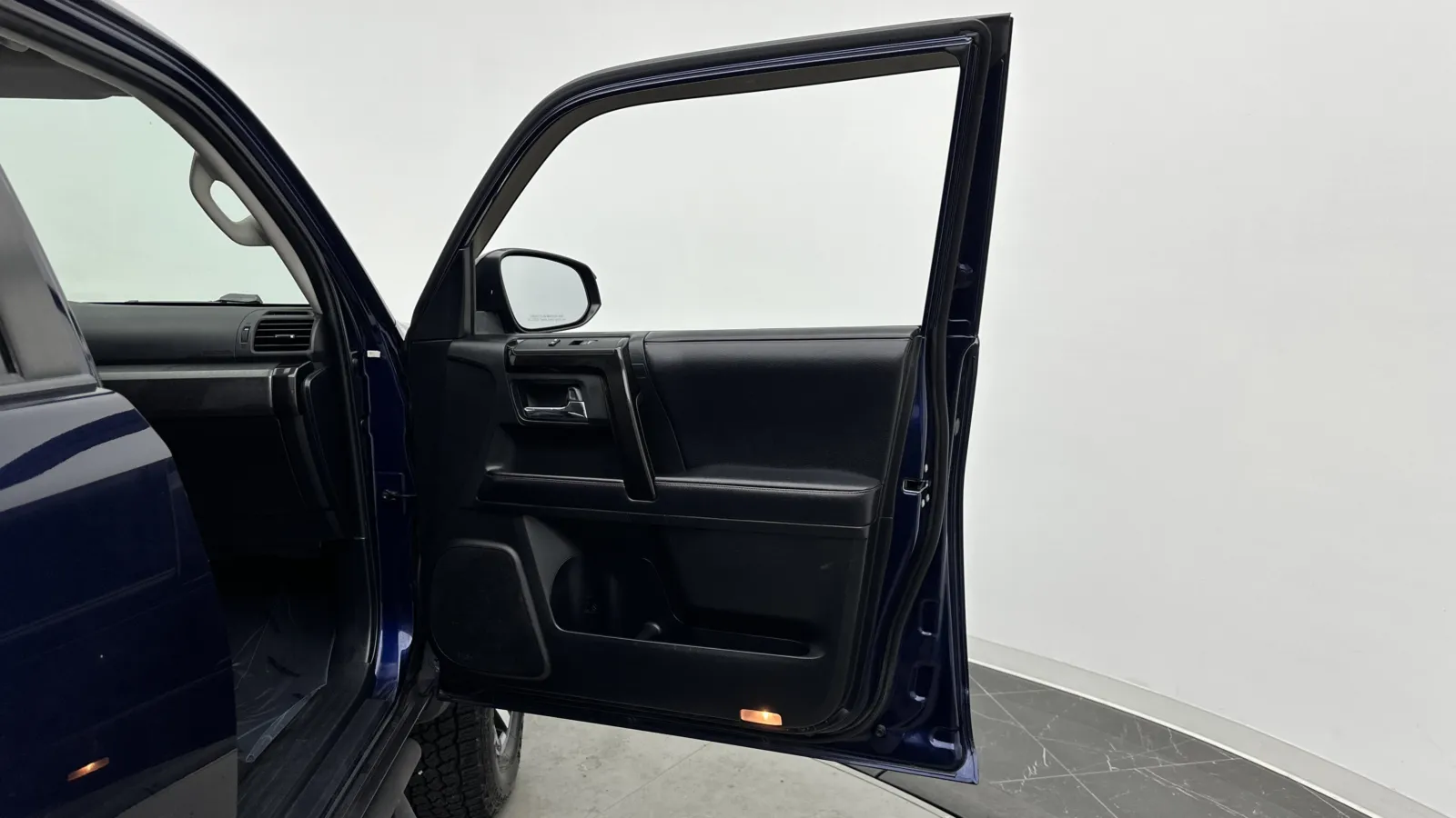 Toyota 4Runner photo 32