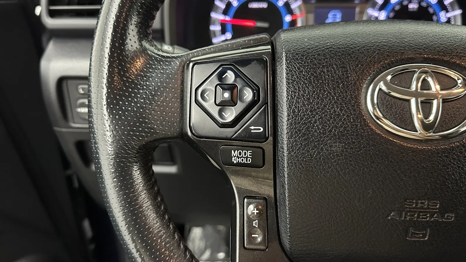 Toyota 4Runner photo 21