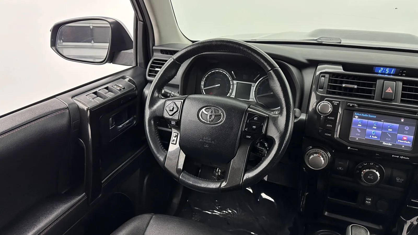 Toyota 4Runner photo 29