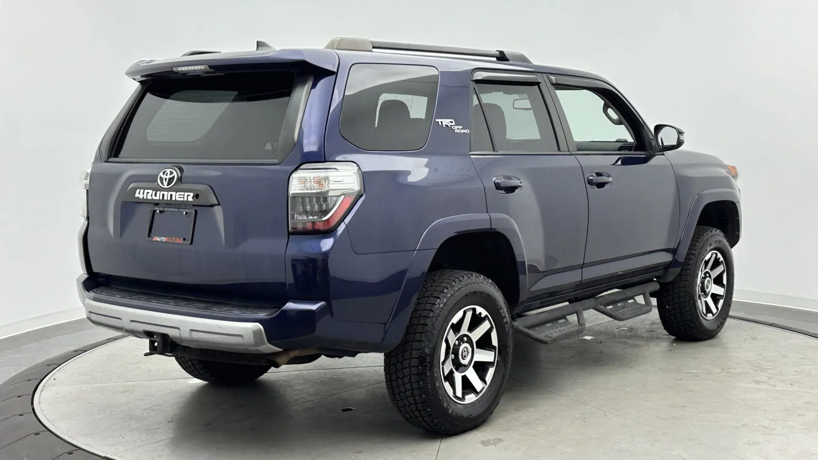 Toyota 4Runner photo 7