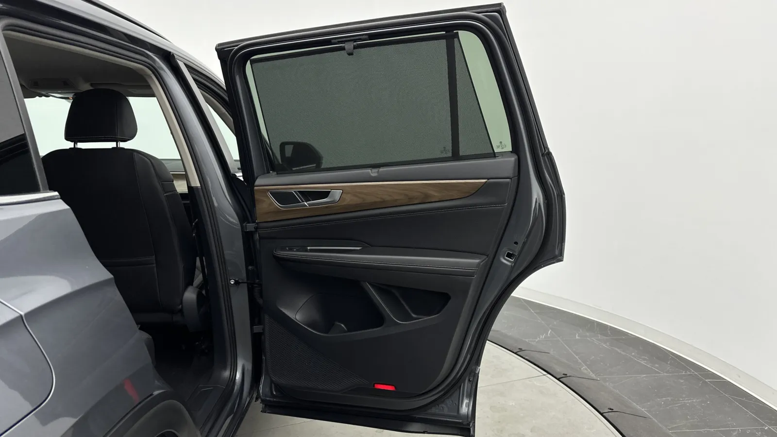 Volkswagen Atlas photo 26