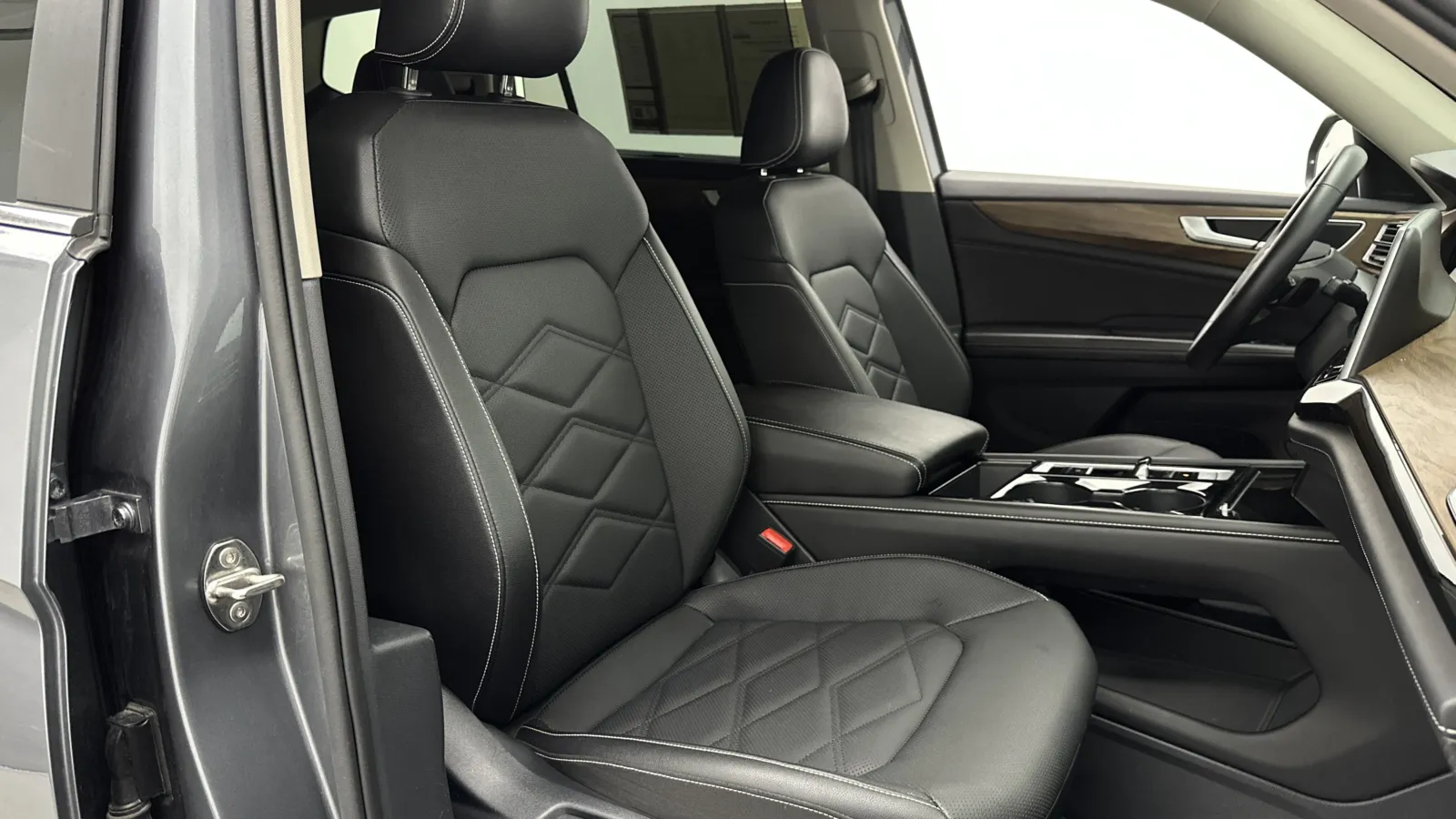 Volkswagen Atlas photo 35