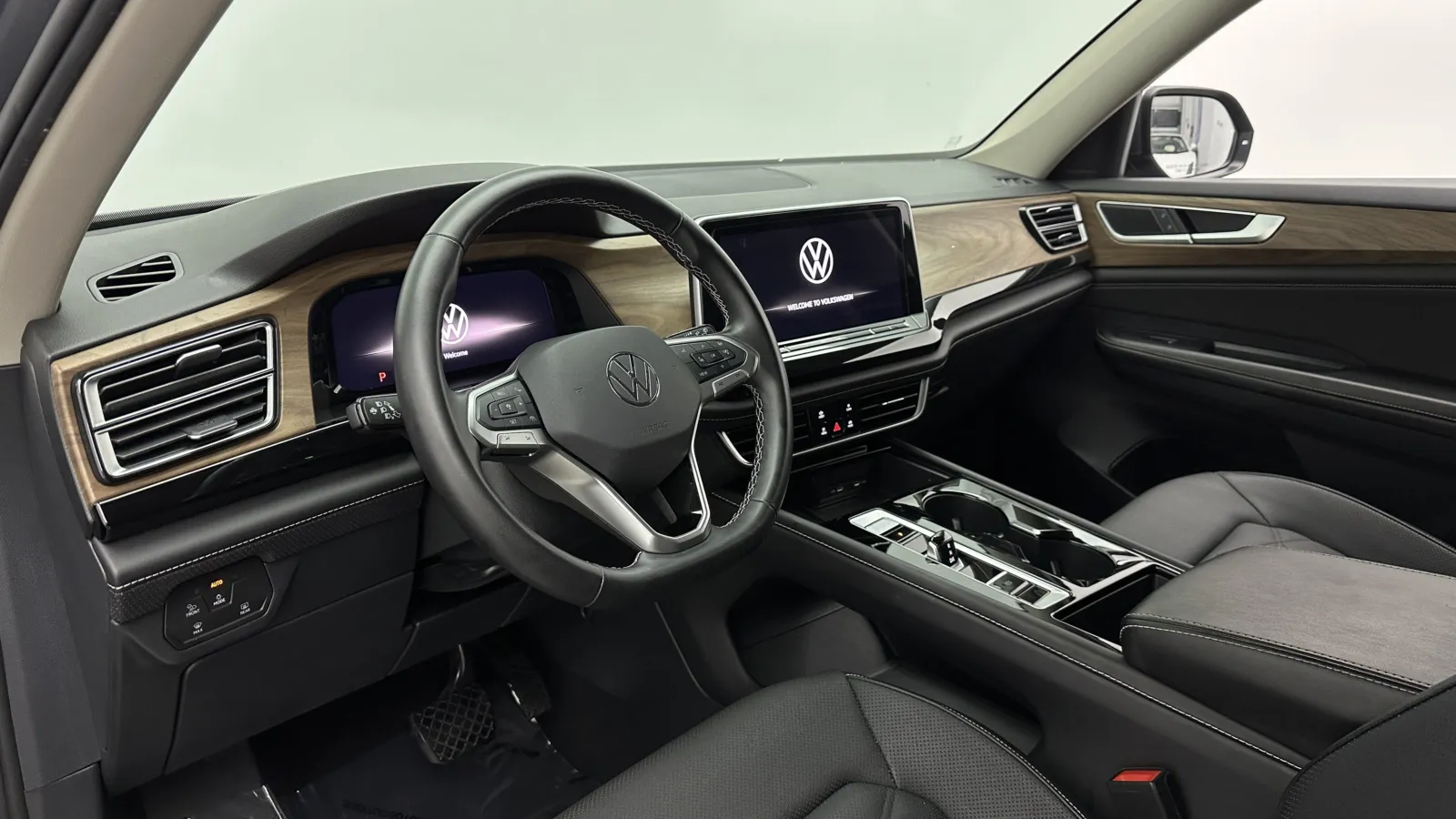 Volkswagen Atlas photo 10