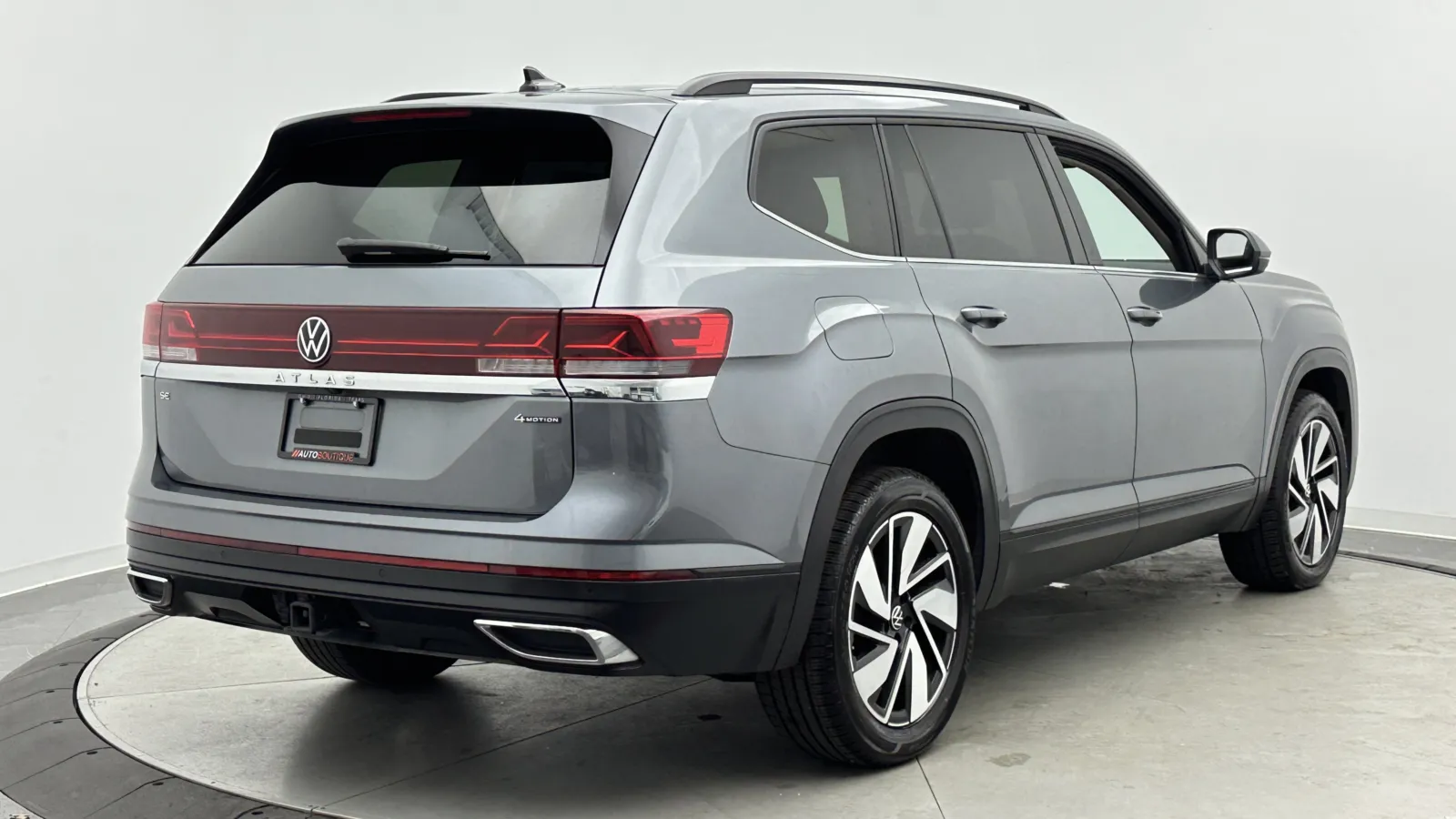 Volkswagen Atlas photo 7