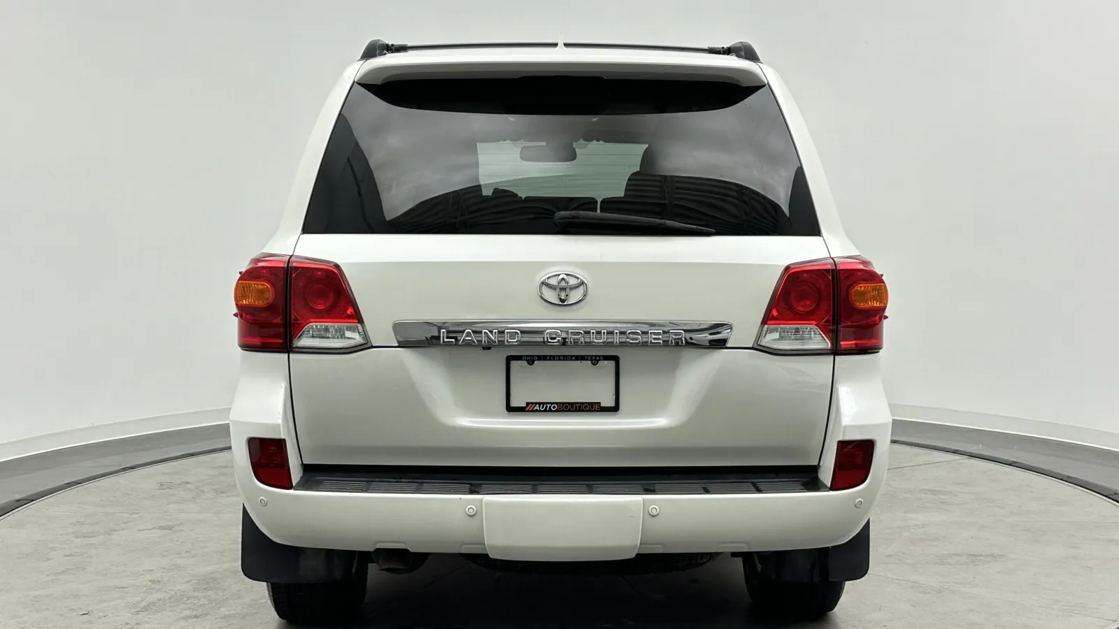 Toyota Land Cruiser photo 7