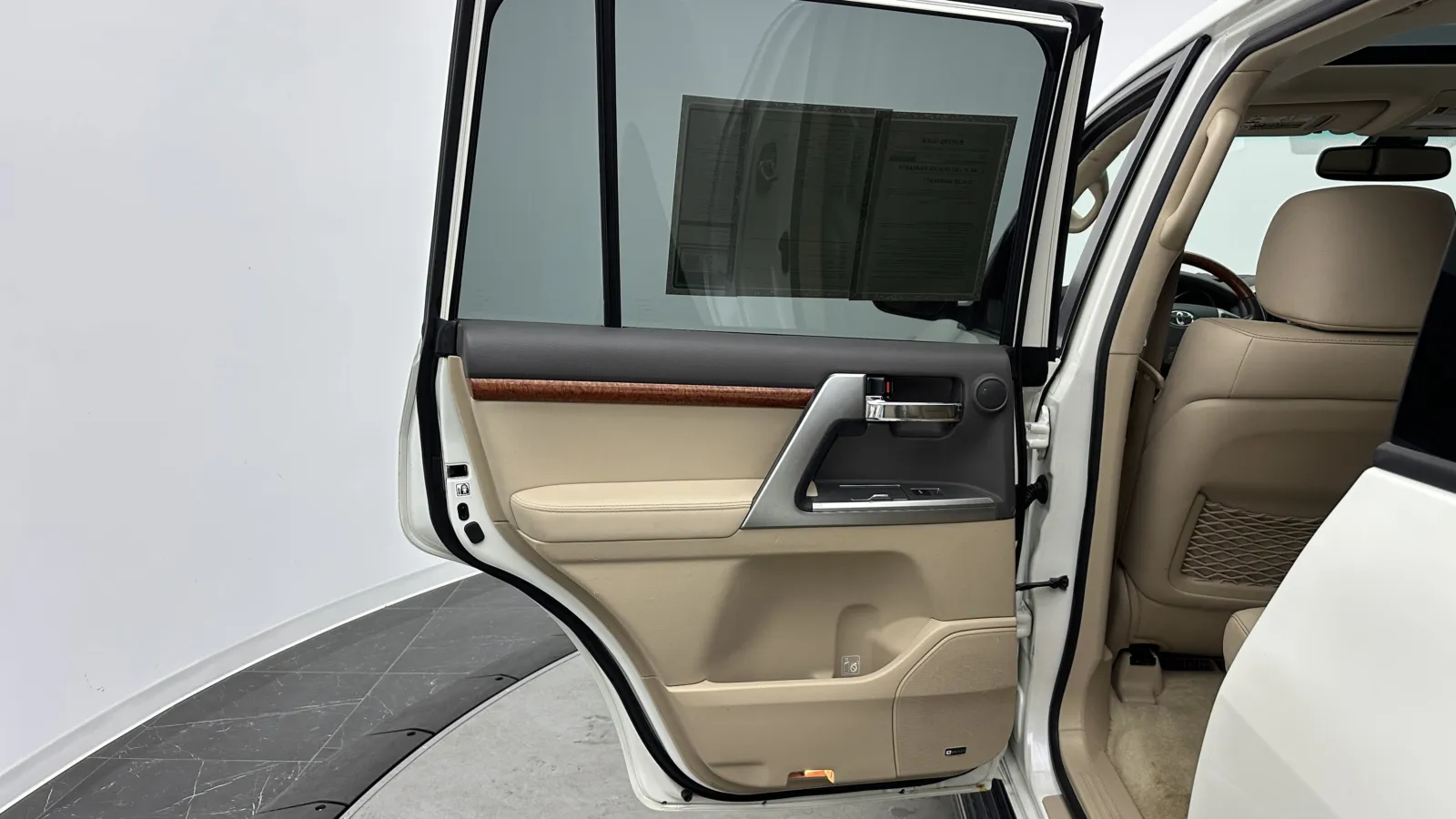 Toyota Land Cruiser photo 25