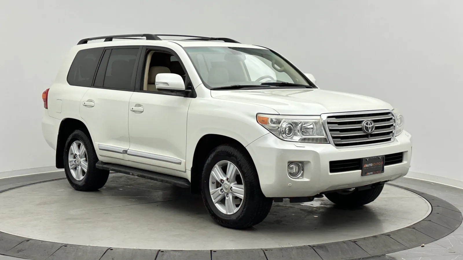 Toyota Land Cruiser photo 3