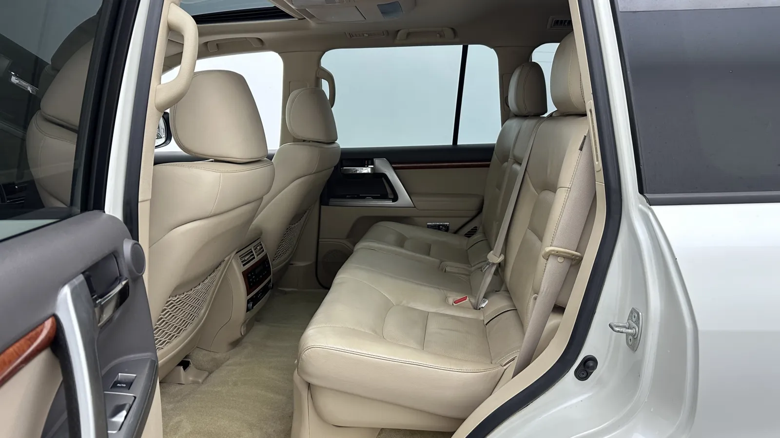 Toyota Land Cruiser photo 24