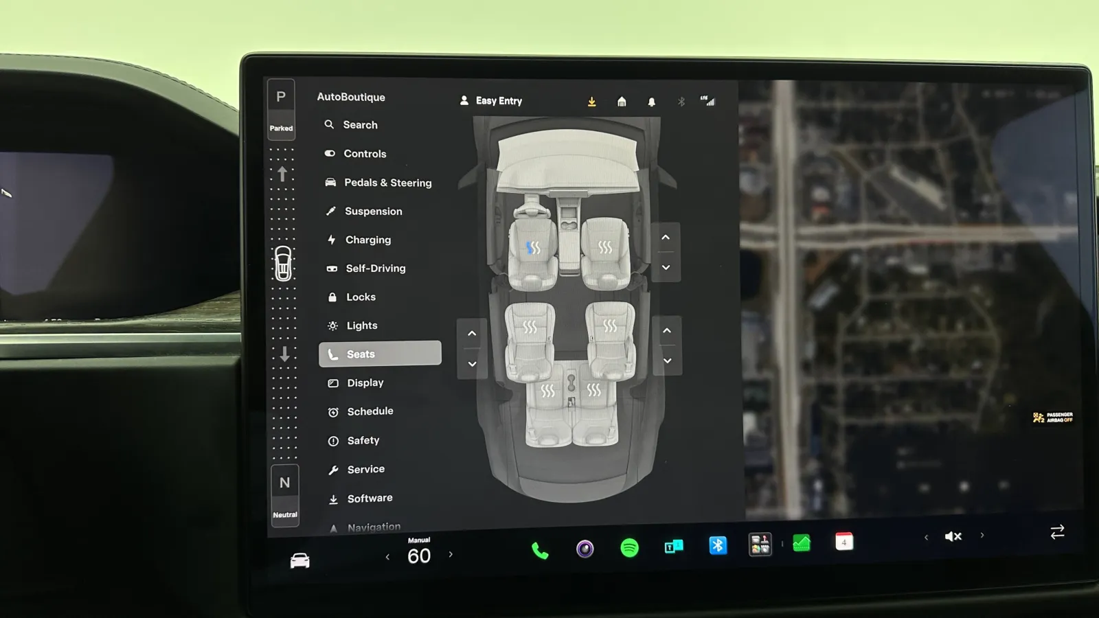 Tesla Model X photo 22