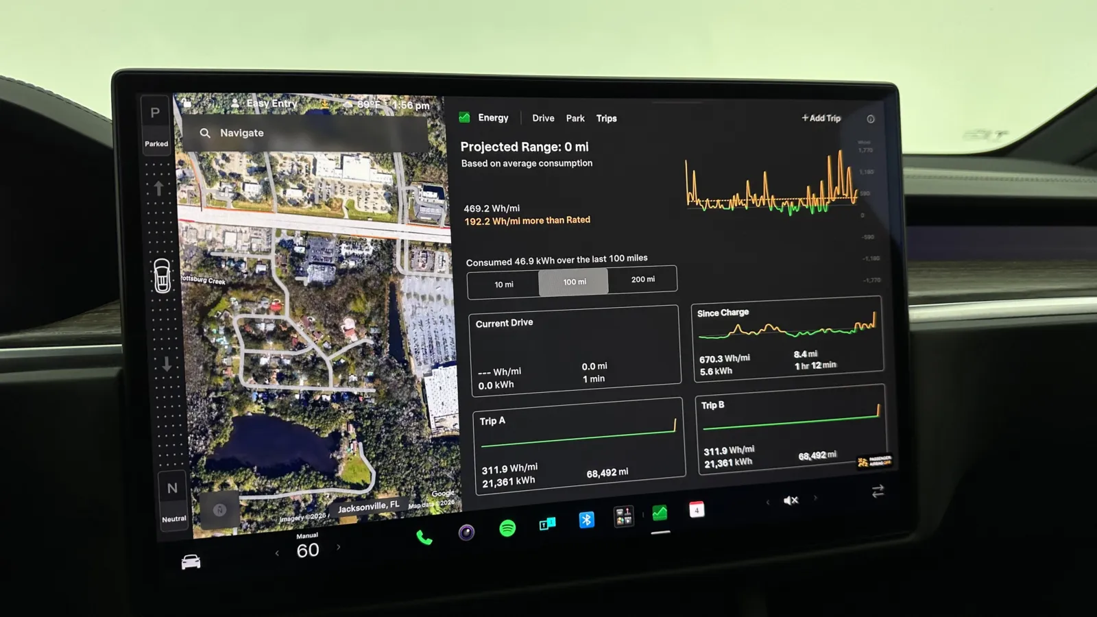 Tesla Model X photo 25