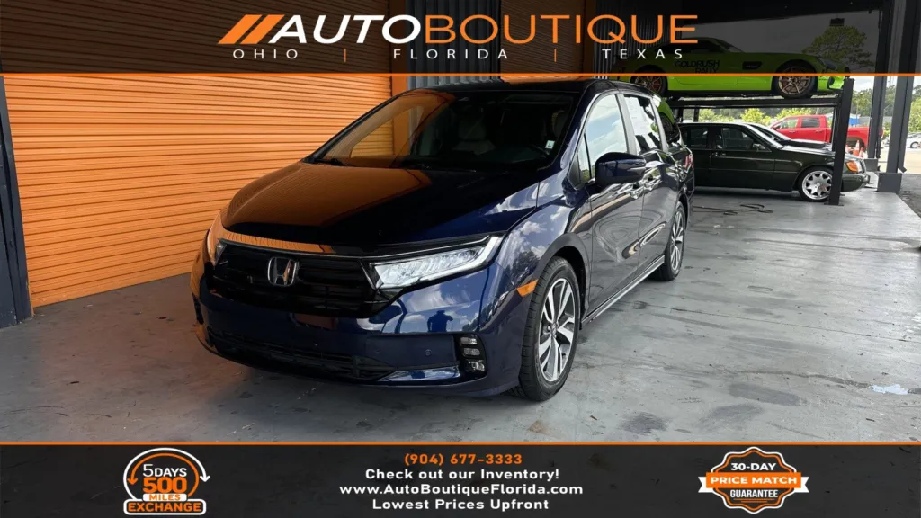 Used 2022 Honda Odyssey Touring for sale in Jacksonville, FL at