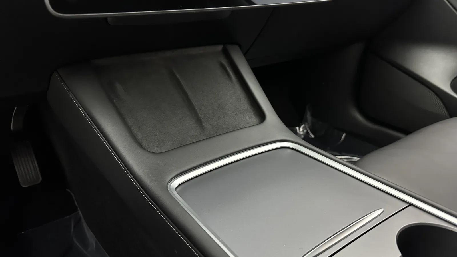 Tesla Model 3 photo 15