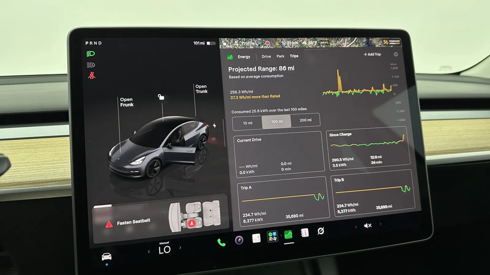 Tesla Model 3 photo 24