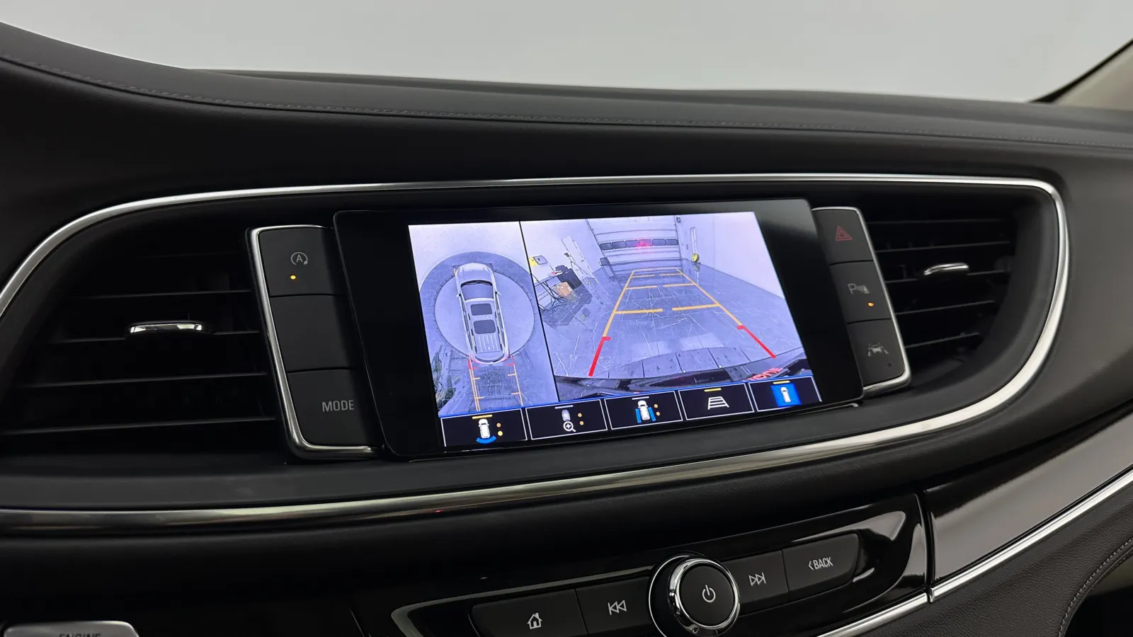 Buick Enclave photo 24