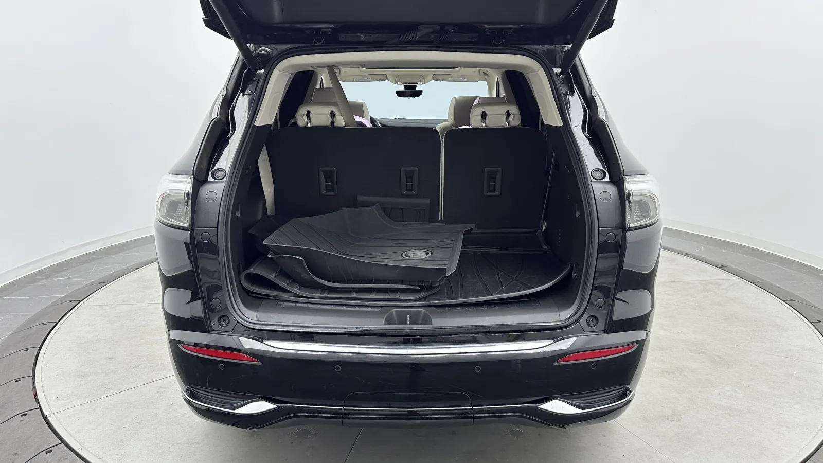 Buick Enclave photo 29