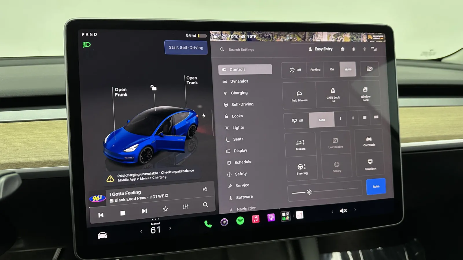 Tesla Model 3 photo 14