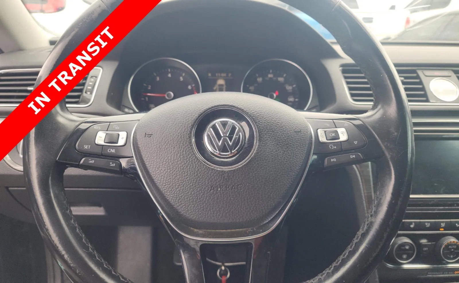 Volkswagen Passat photo 6