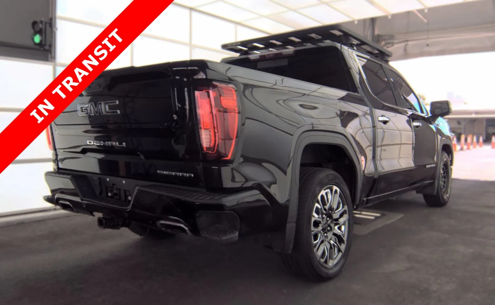 GMC Sierra photo 4