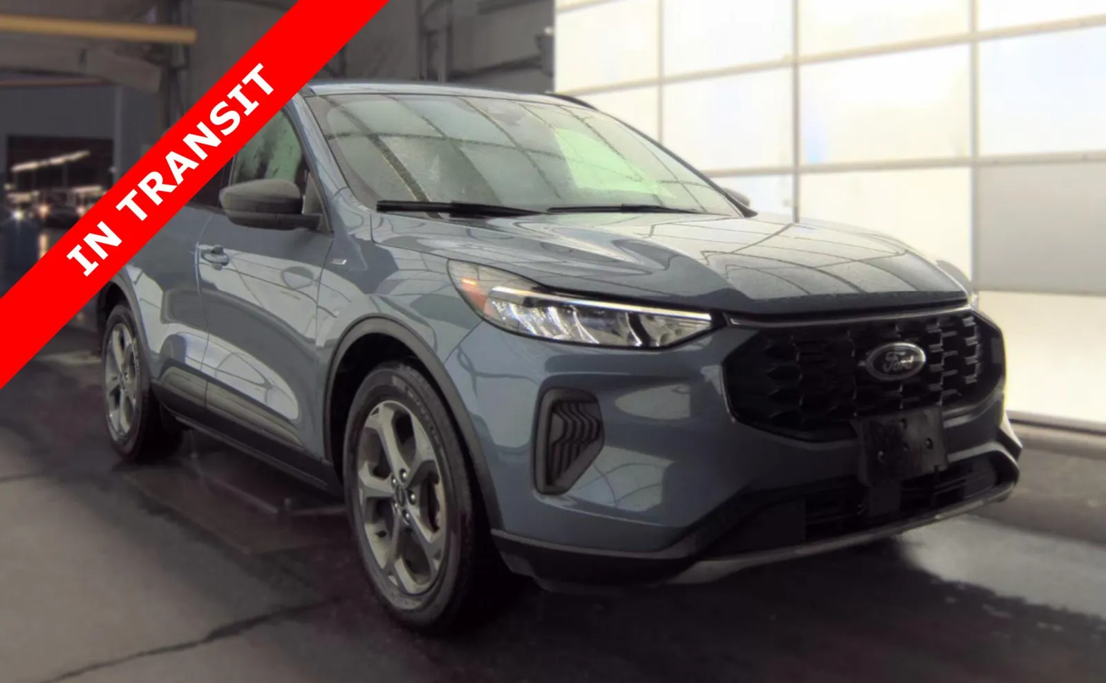 Ford Escape photo 3