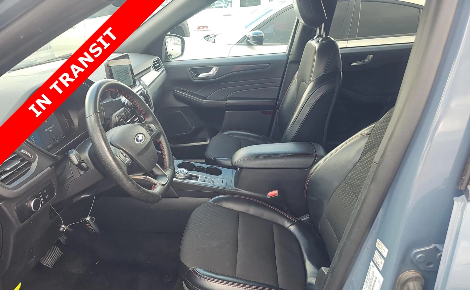 Ford Escape photo 6