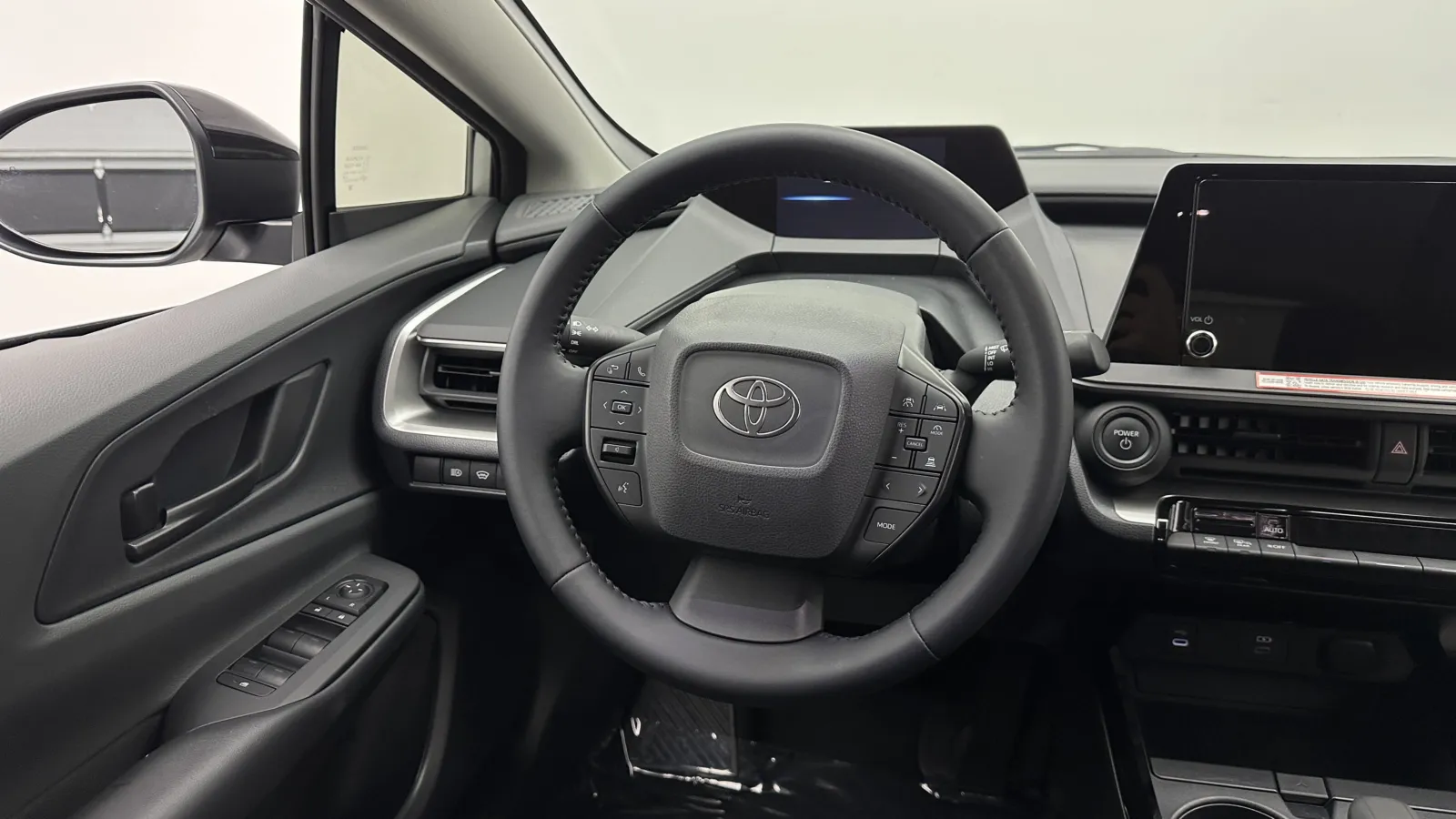 Toyota Prius photo 26