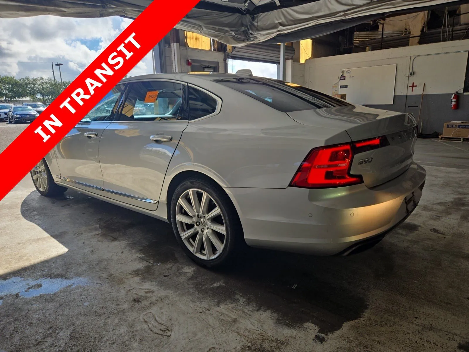 Volvo S90 photo 5