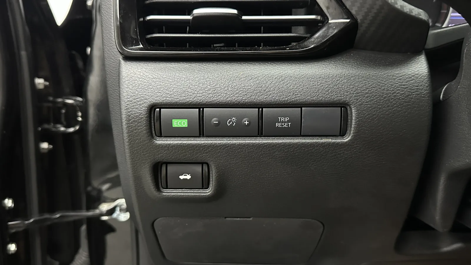 Nissan Sentra photo 13