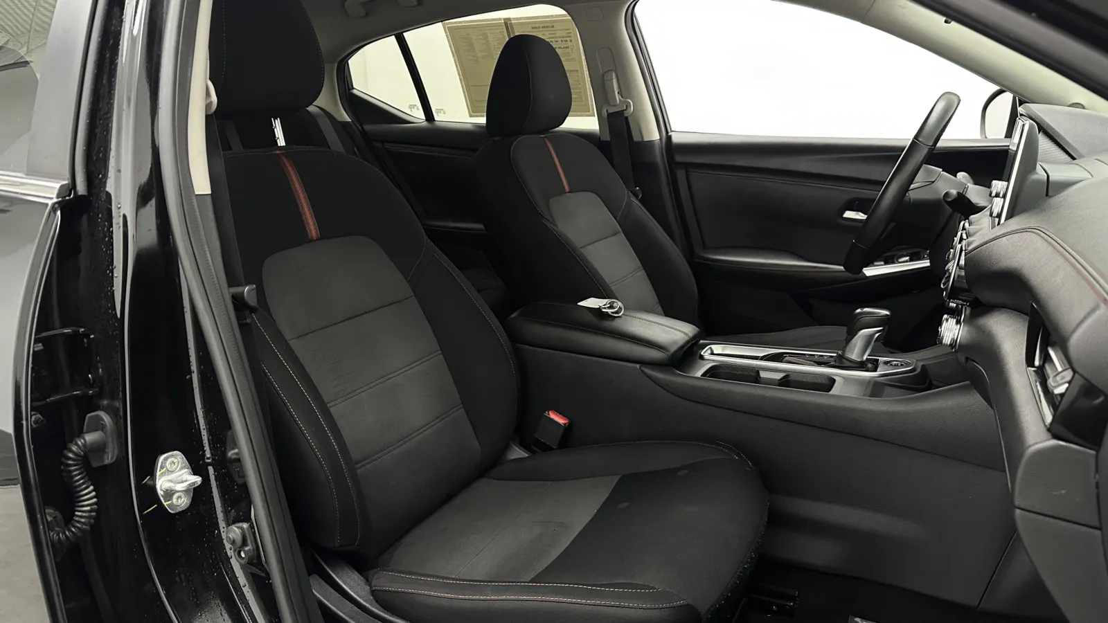 Nissan Sentra photo 33