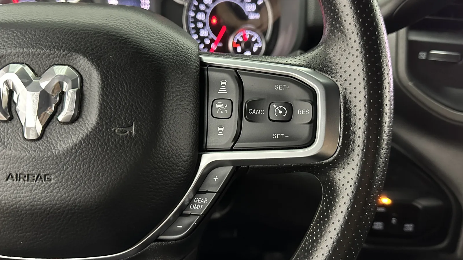 Ram 2500 photo 14