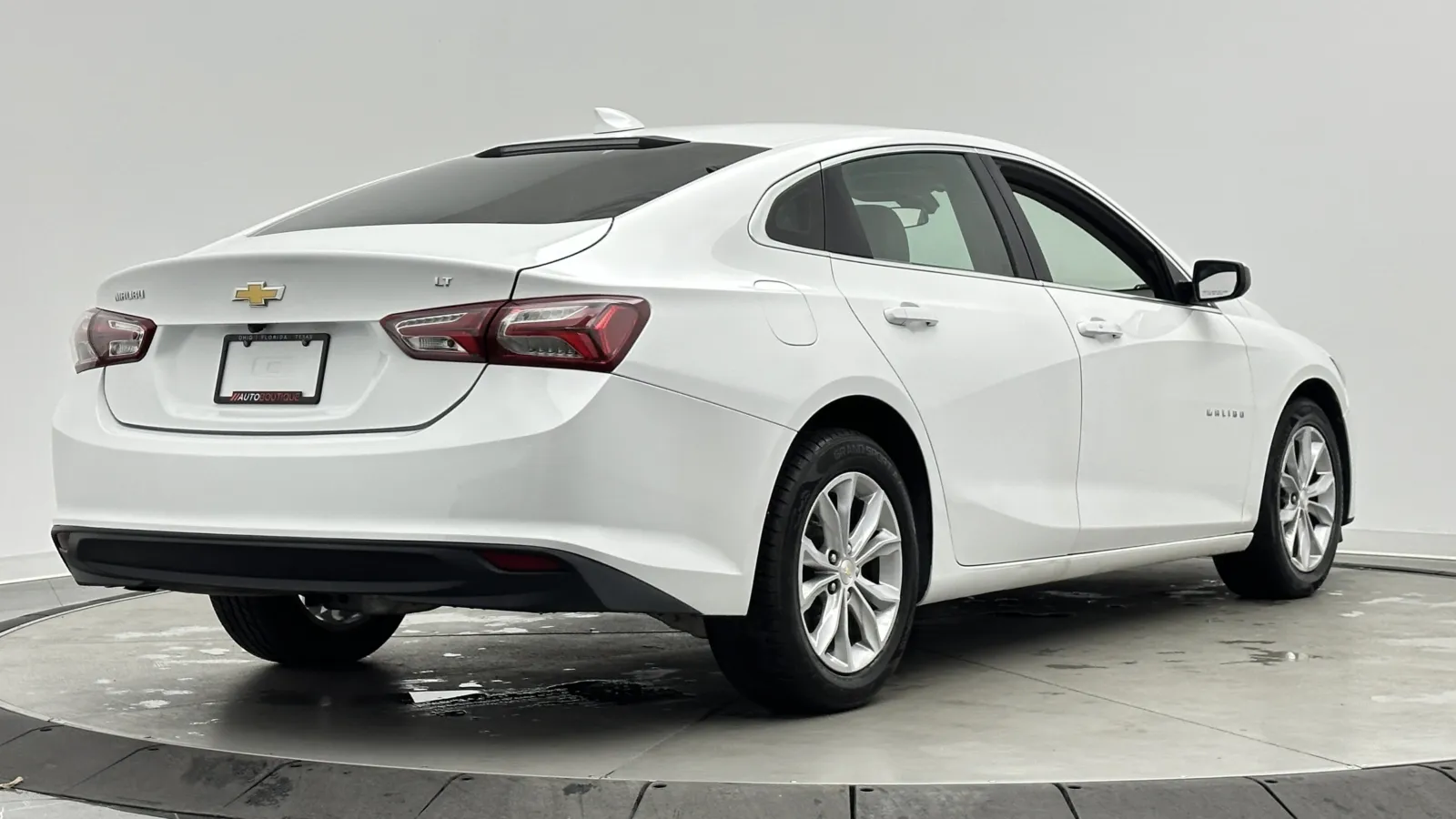 Chevrolet Malibu photo 7