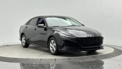 Another view of 2021 Hyundai Elantra SE for sale in Jacksonville, FL at Auto Boutique Florida