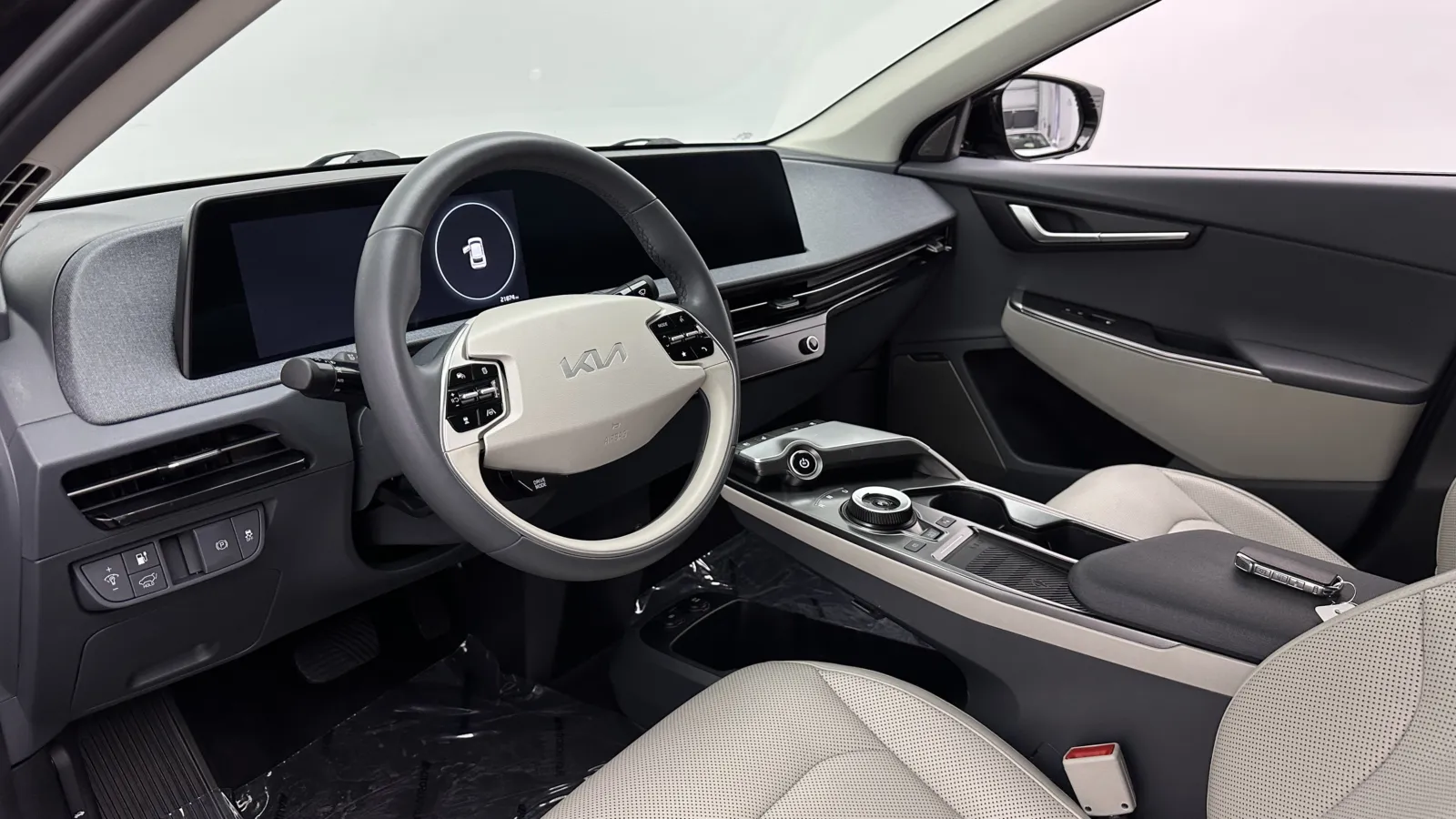Kia EV6 photo 10