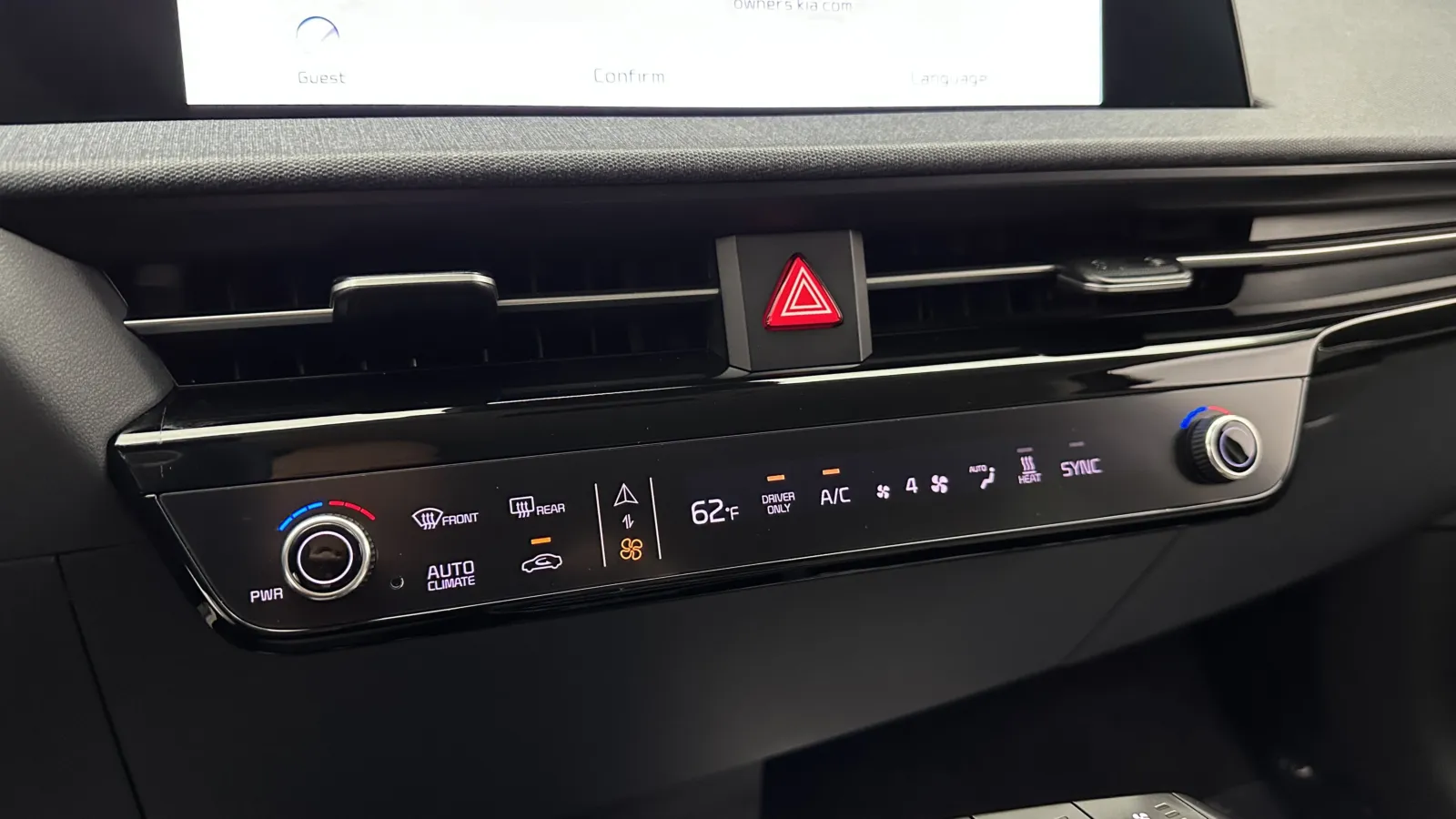 Kia EV6 photo 20