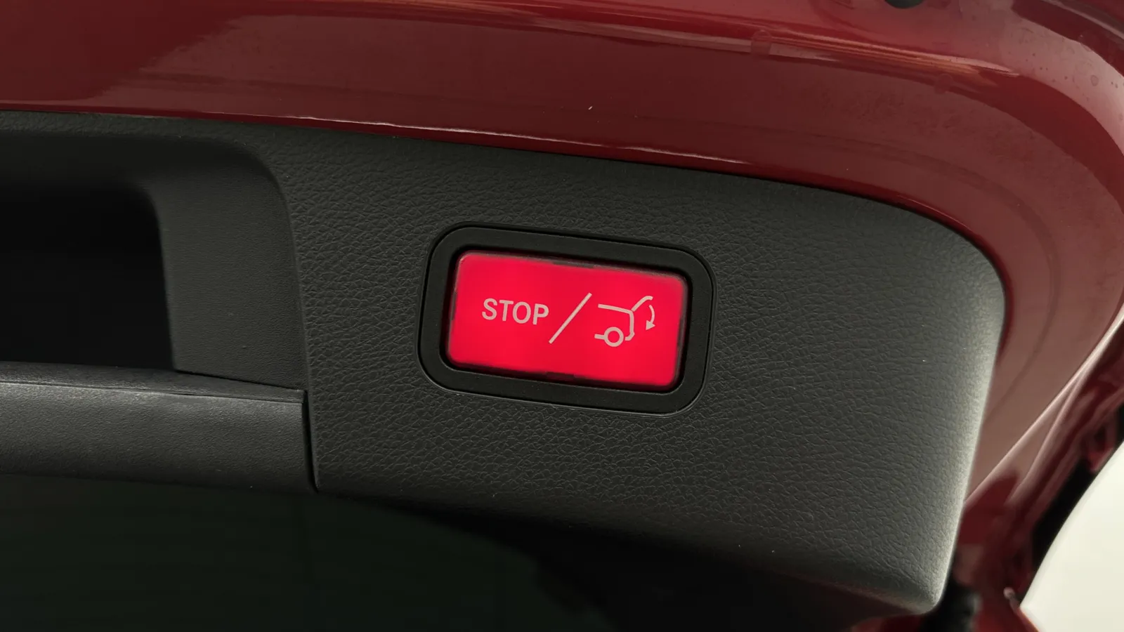 Mercedes-Benz GLA photo 22