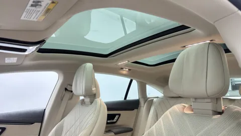 More photos of 2022 Mercedes-Benz EQS 580 at Auto Boutique Florida, FL