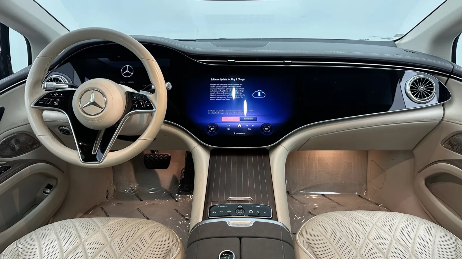 Mercedes-Benz EQS photo 36