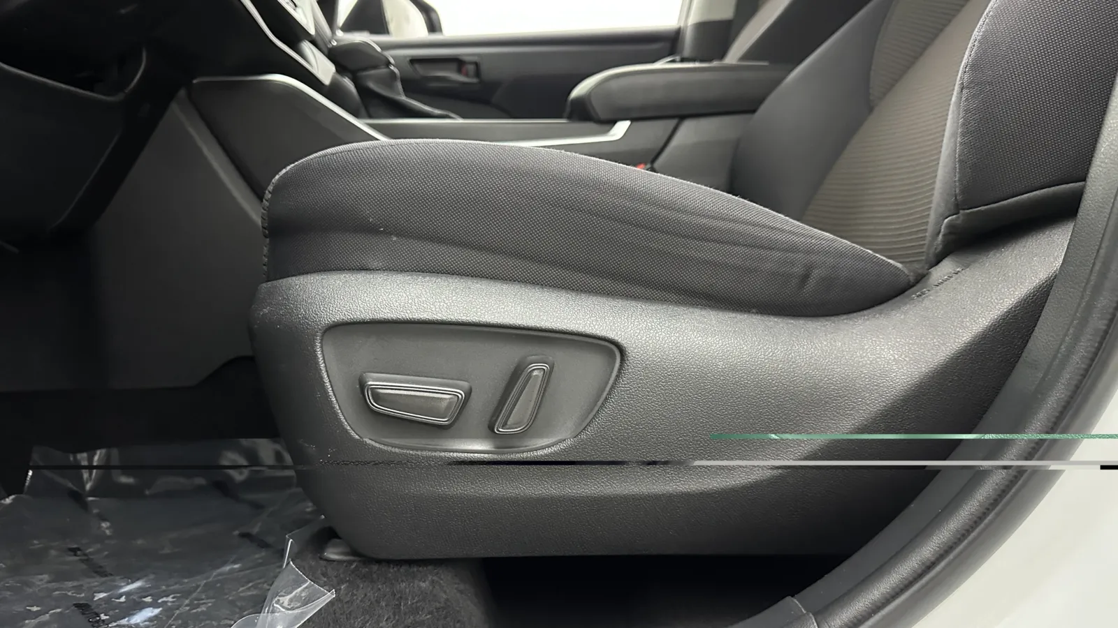 Toyota Highlander photo 11