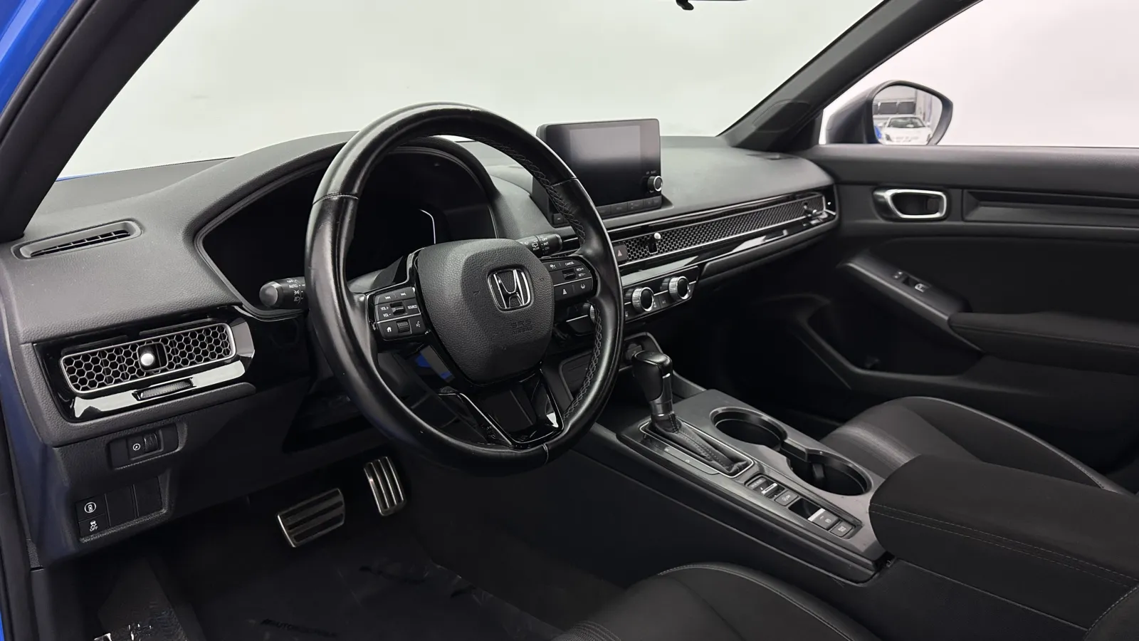Honda Civic photo 10