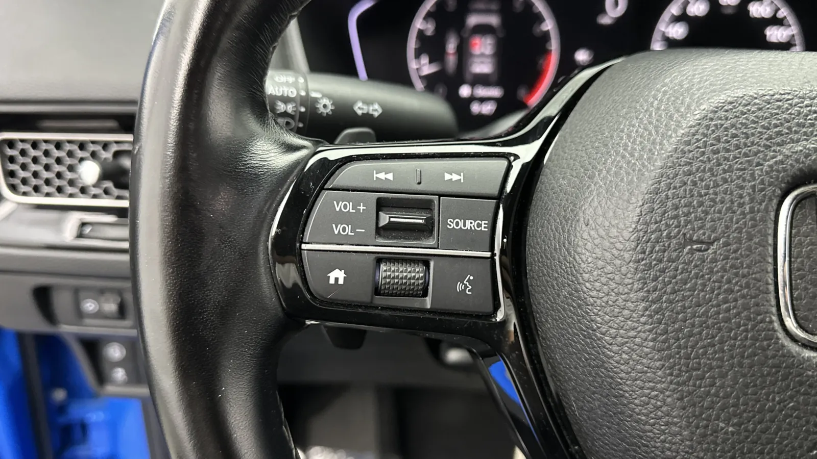 Honda Civic photo 18