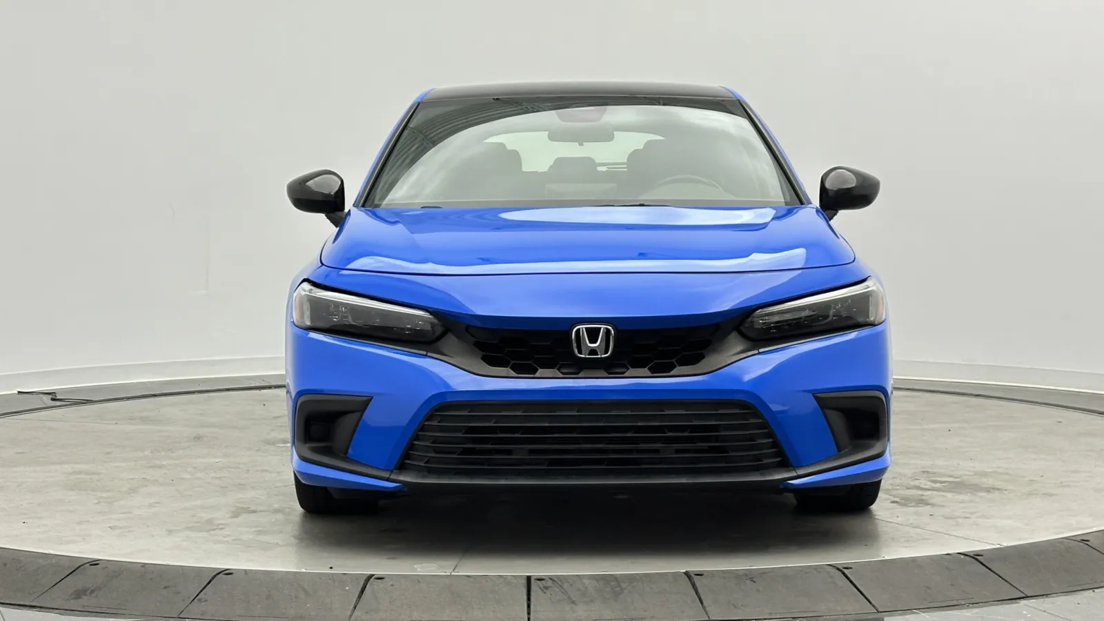 Honda Civic photo 2