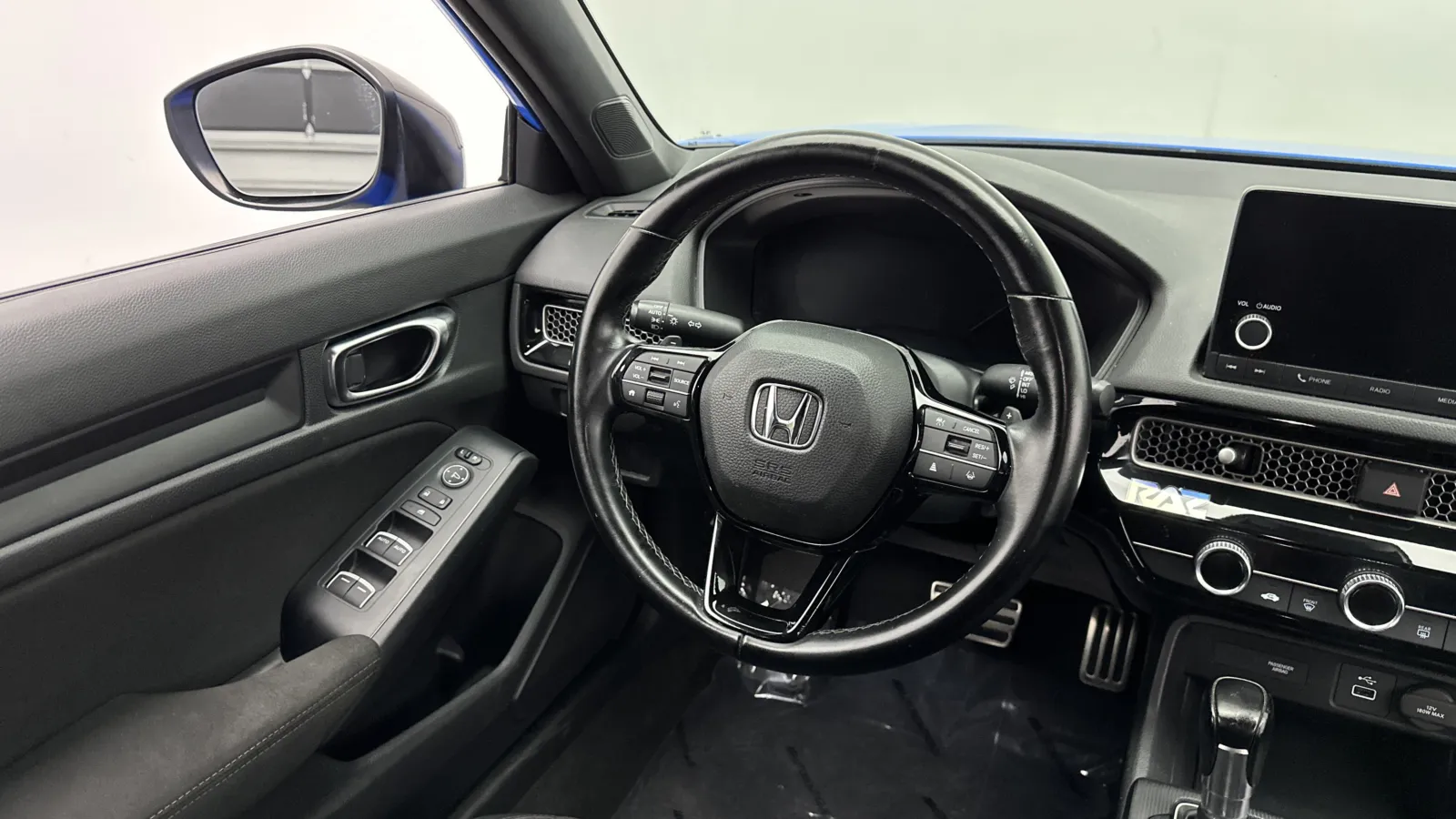 Honda Civic photo 26