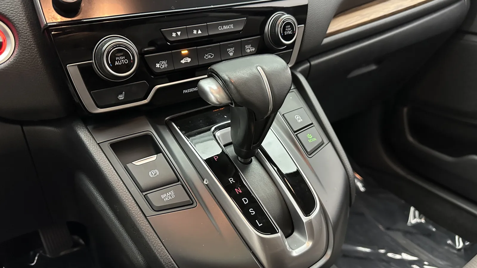 Honda CR-V photo 16