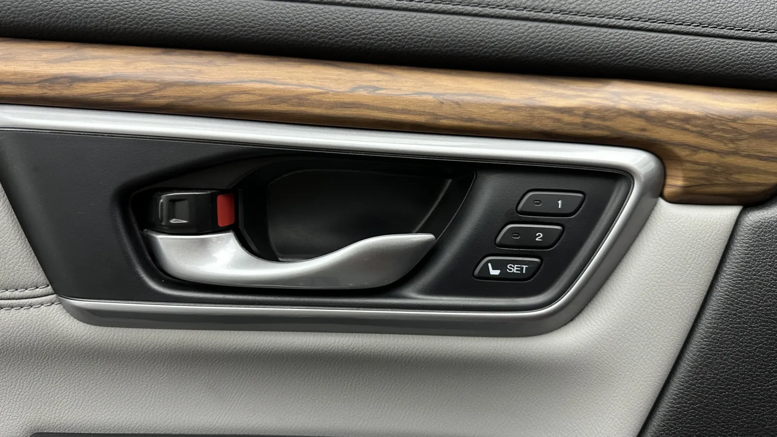 Honda CR-V photo 12