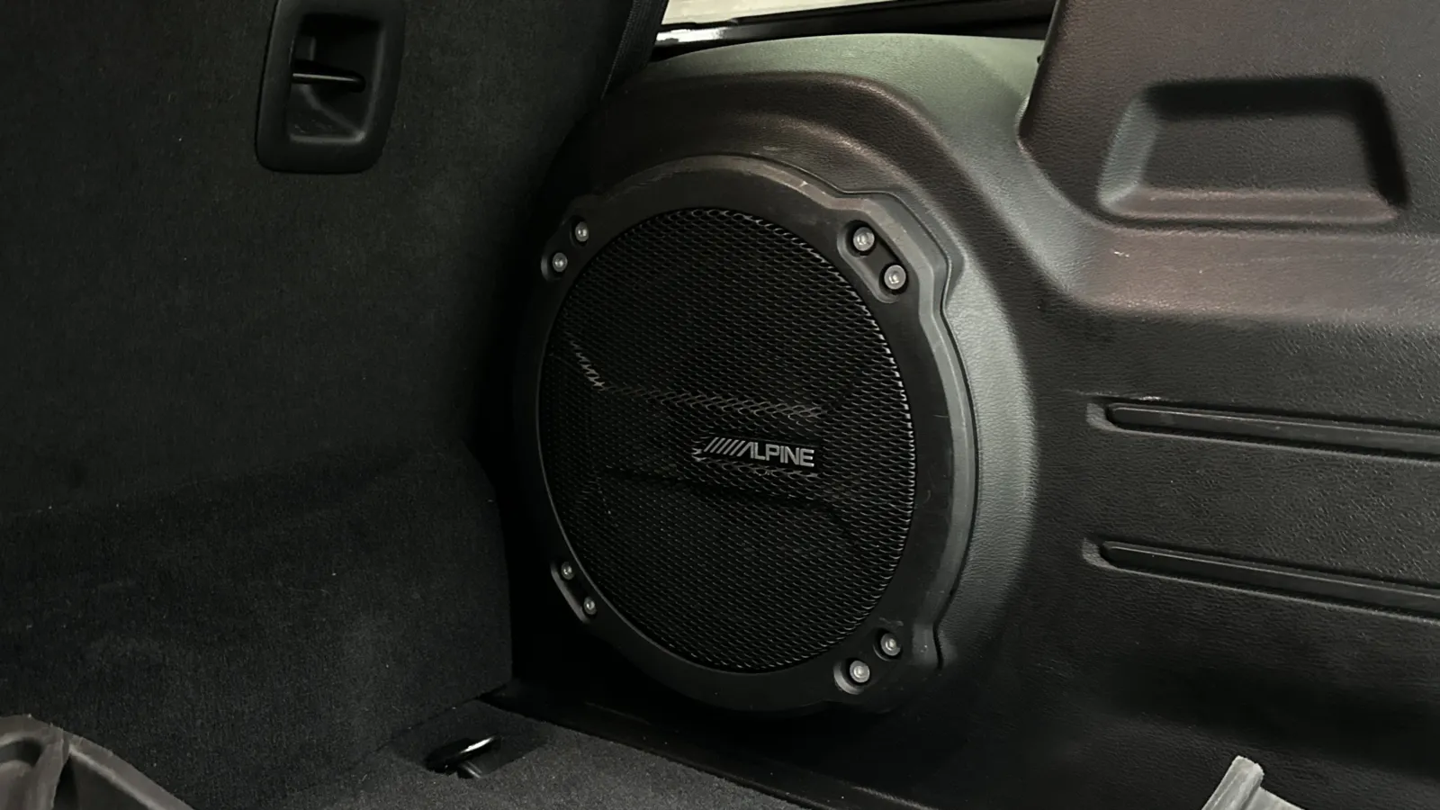 Jeep Wrangler photo 24