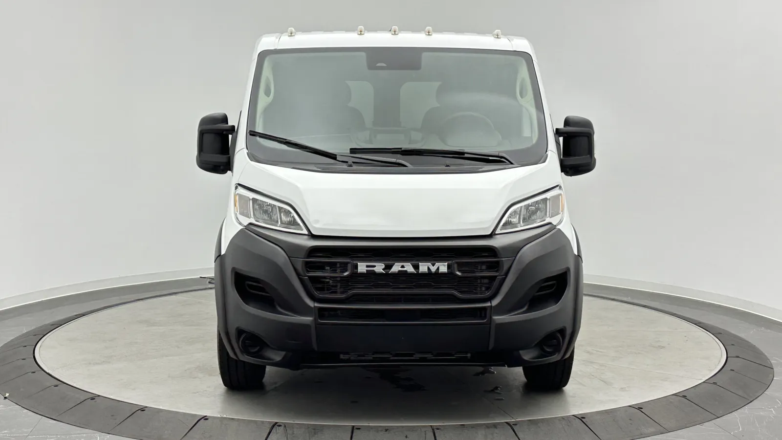Ram Cargo Van photo 2